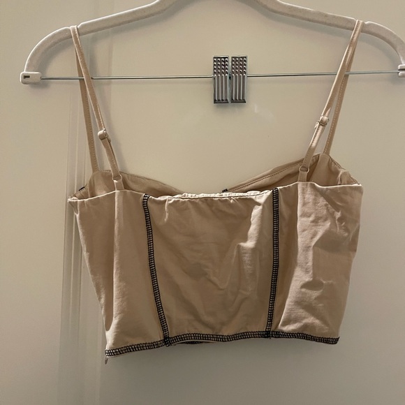 PRINCESS POLLY Crop Top - Picture 2 of 3